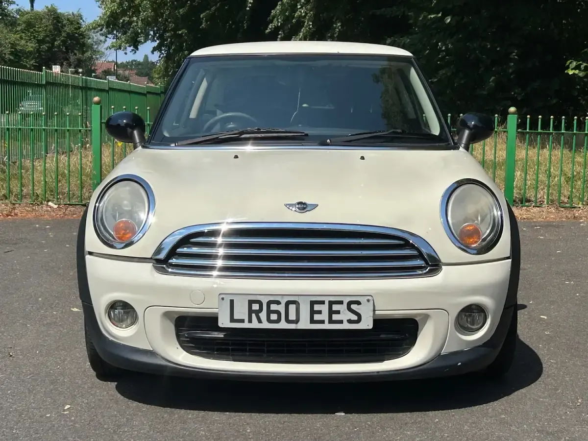 Used Mini ONE Hatch 2010 White Hatchback