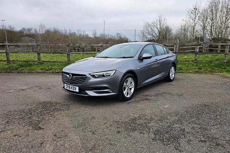 Used Vauxhall Insignia Design Edition 165 HP (121 kW) 2018