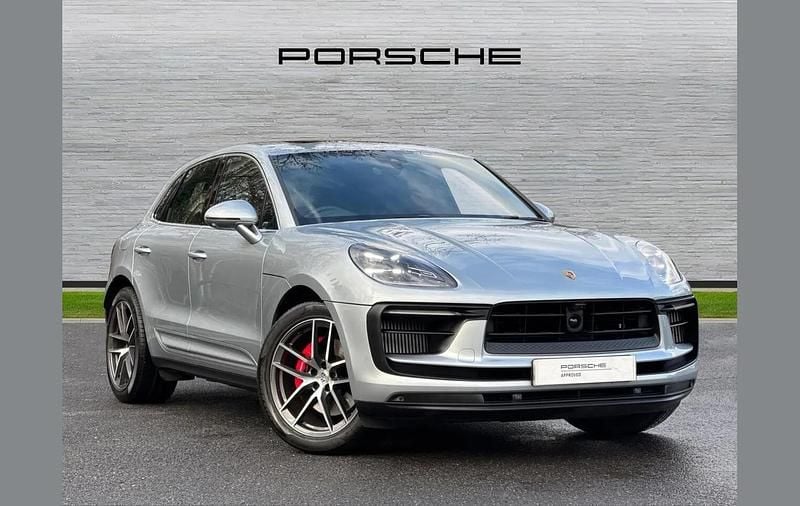 Silver Used 2023 Porsche Macan S SUV | £61,950 (Fair price) - Image 1/4