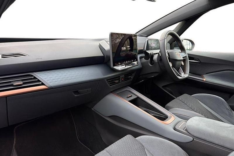 Used Cupra Born e-Boost 239 kW (326 HP) 2025 Silver Hatchback