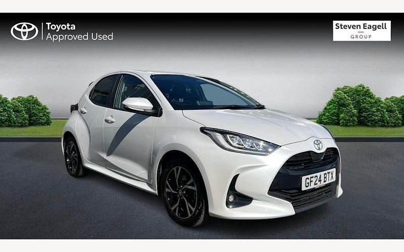 Used Toyota Yaris Hybrid Design 116 HP (85 kW) 2026 Hatchback