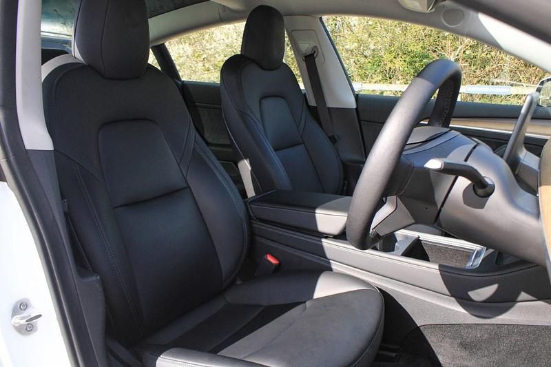 Used Tesla Model 3 Long Range AWD 366 kW (498 HP) 2022 White Sedan