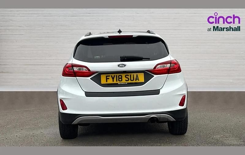 Used Ford Fiesta Active 125 HP (91 kW) 2018 White Hatchback