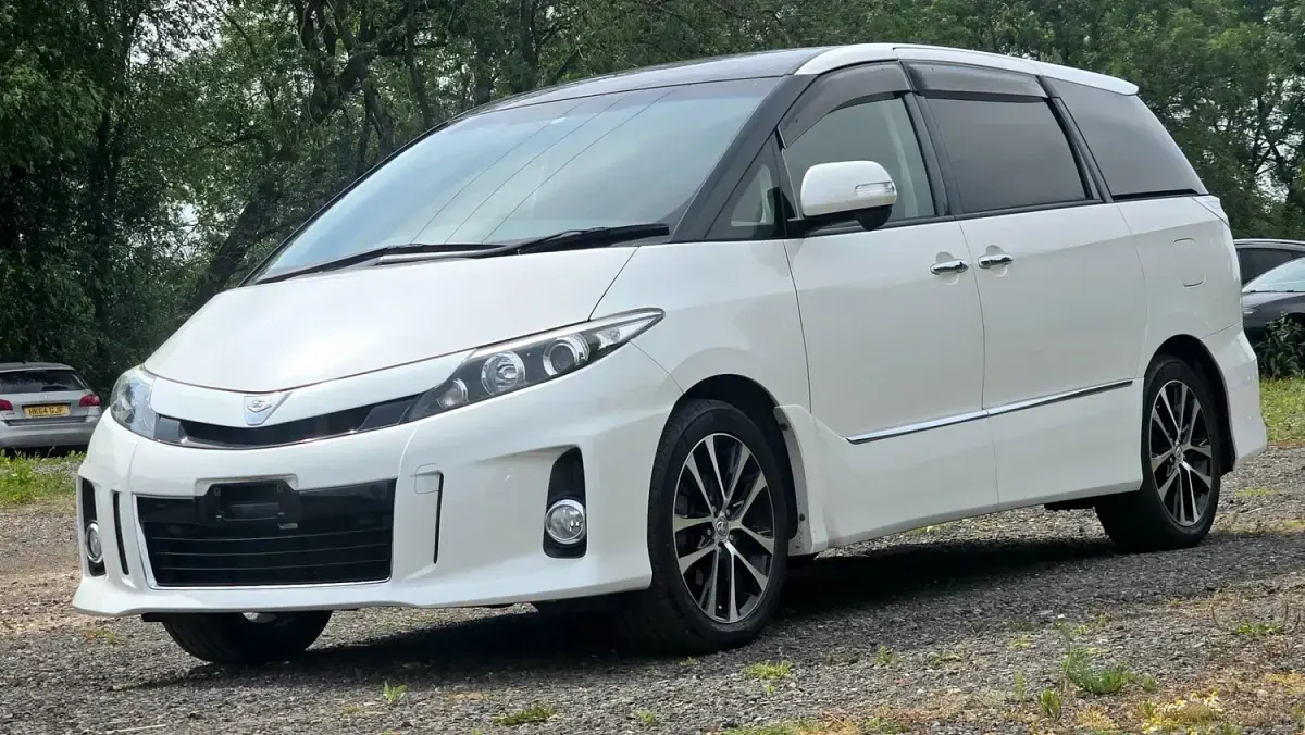 Used Toyota Estima 2014 Black MPV