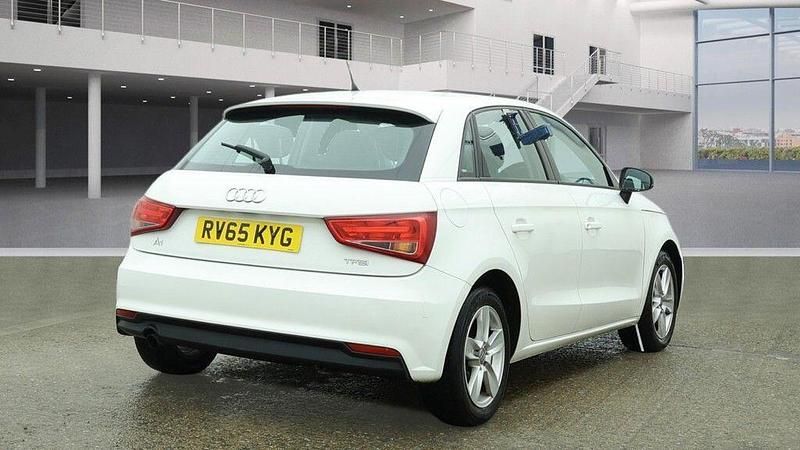 Used Audi A1 2015 White Hatchback