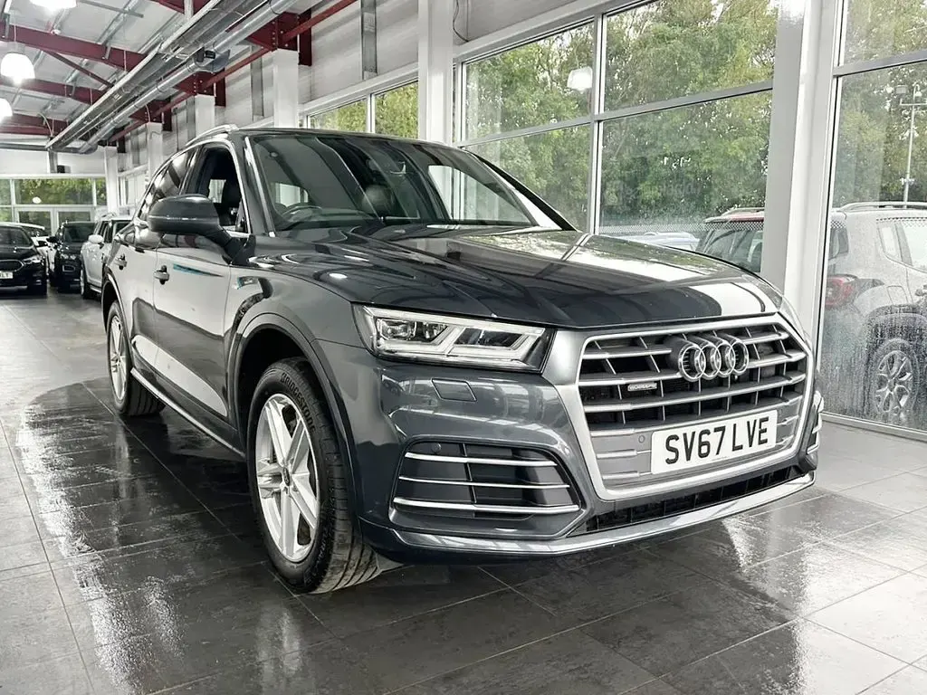 Used Audi Q5 S-Line 190 HP (139 kW) 2017 Grey SUV