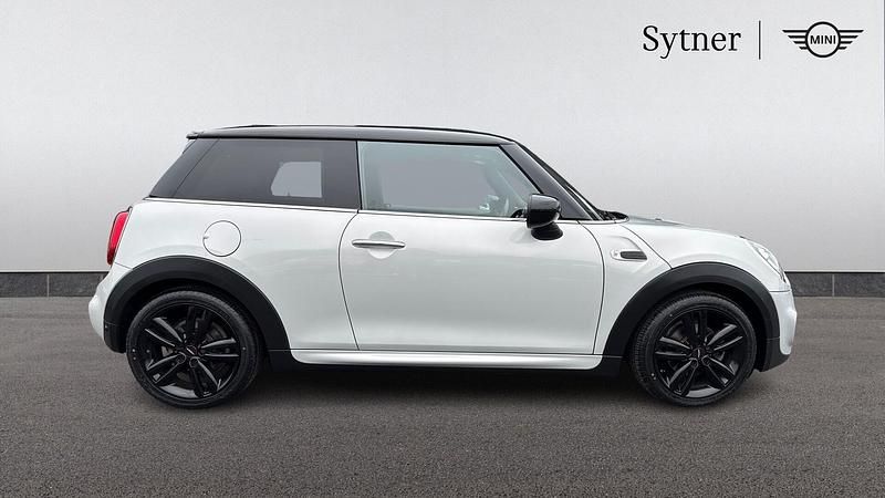 Used Mini Cooper Hatch 134 HP (98 kW) 2020 Silver Hatchback