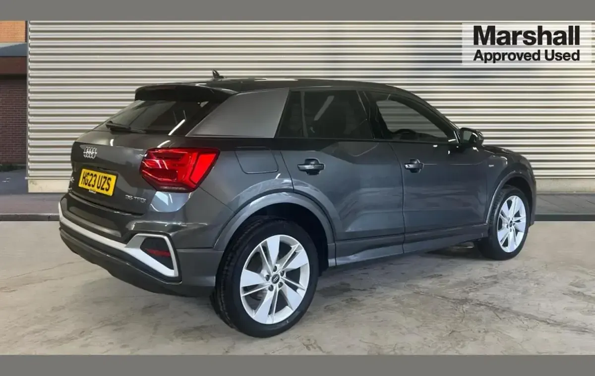 Used Audi Q2 S-Line 147 HP (108 kW) 2023 Grey SUV