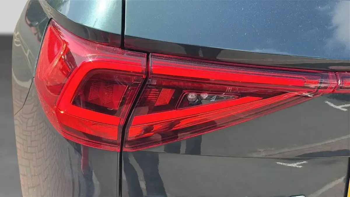 Used Seat Tarraco 4Drive 187 HP (137 kW) 2019 Green SUV