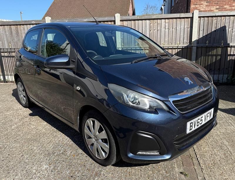 Used Peugeot 108 Active 68 HP (50 kW) 2015 Blue Hatchback