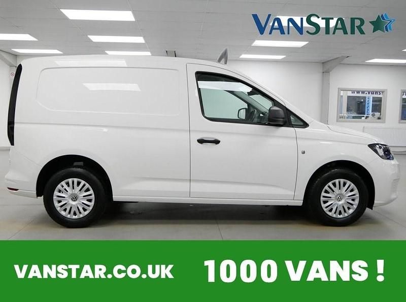 Used VW Caddy 102 HP (75 kW) 2022 White MPV