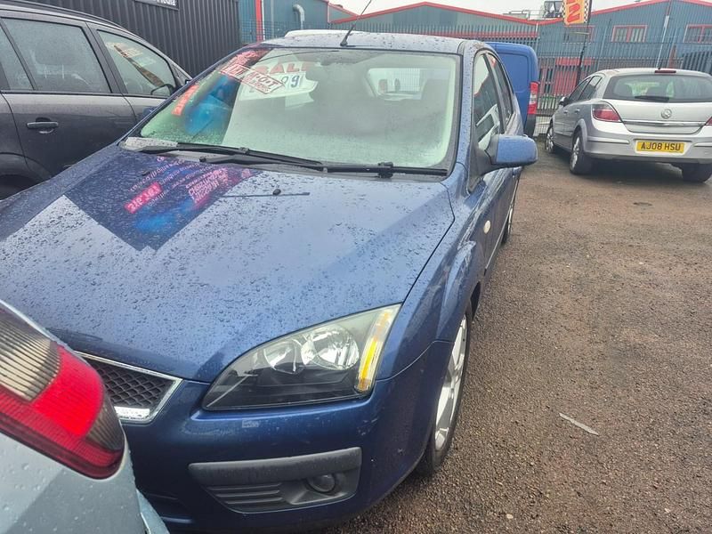 Blue Used 2007 Ford Focus Zetec Hatchback | £1,199 (Fair price) - Image 1/4