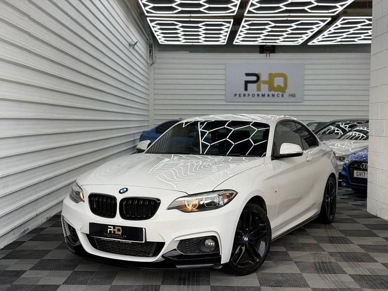 White Used 2015 BMW 218 M Sport Coupe | £7,445 (Fair price) - Image 1/4