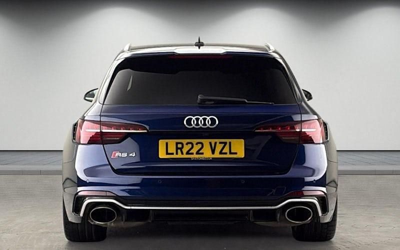Usado Audi RS4 450 HP (330 kW) 2024 Carrinha