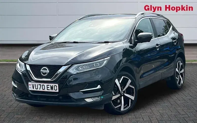 Käytetty Nissan Qashqai Tekna 160 HP (117 kW) 2020 Katumaasturi