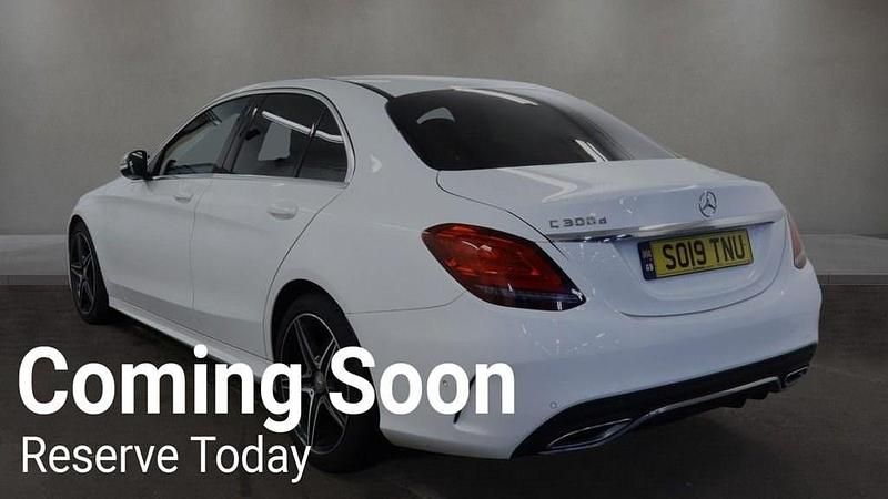 Used Mercedes C300 AMG line 245 HP (180 kW) 2019 White Sedan