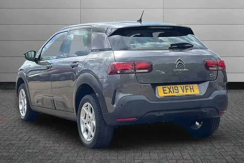 Used Citroën C4 Cactus Feel 131 HP (96 kW) 2019 Grey Hatchback