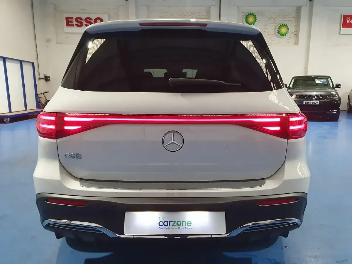 Used Mercedes EQB250+ AMG Line Premium 139 kW (190 HP) 2024 White SUV