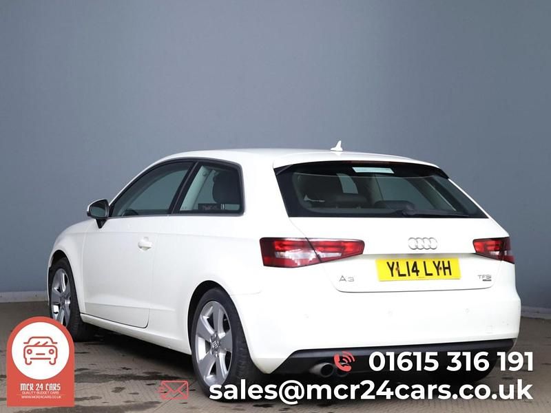 Used Audi A3 Sport 180 HP (132 kW) 2014 White Hatchback