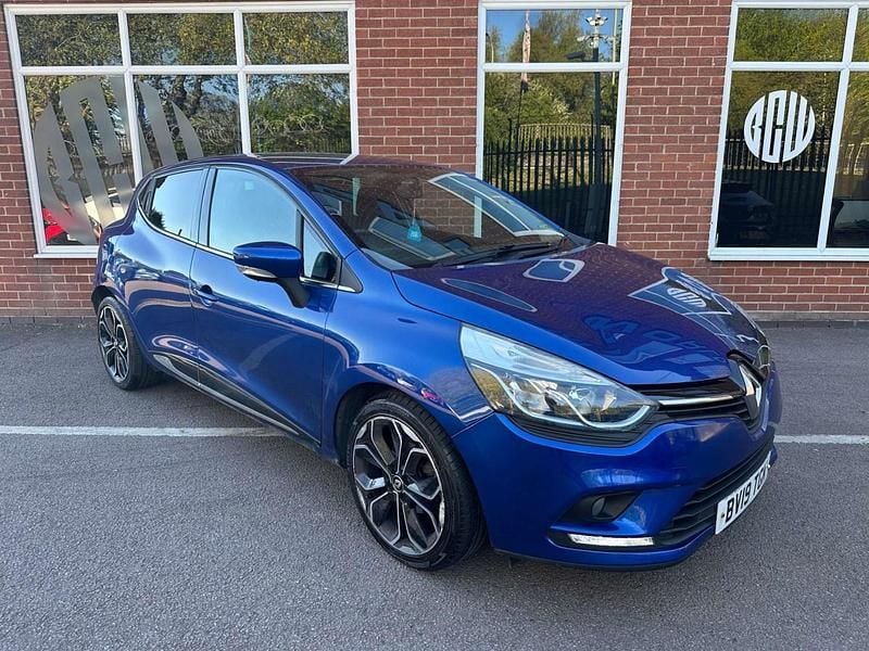 Used Renault Clio IV Iconic 90 HP (66 kW) 2019 Blue Hatchback