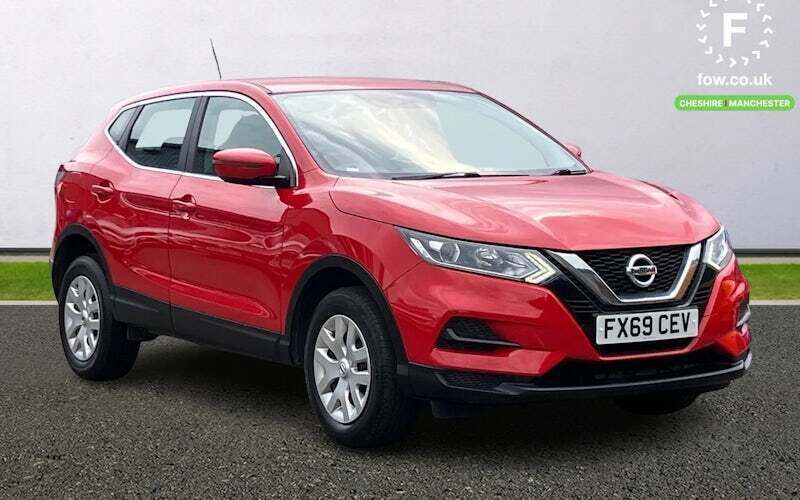 Red Used 2018 Nissan Qashqai Visia SUV | £9,499 (Good price) - Image 1/4