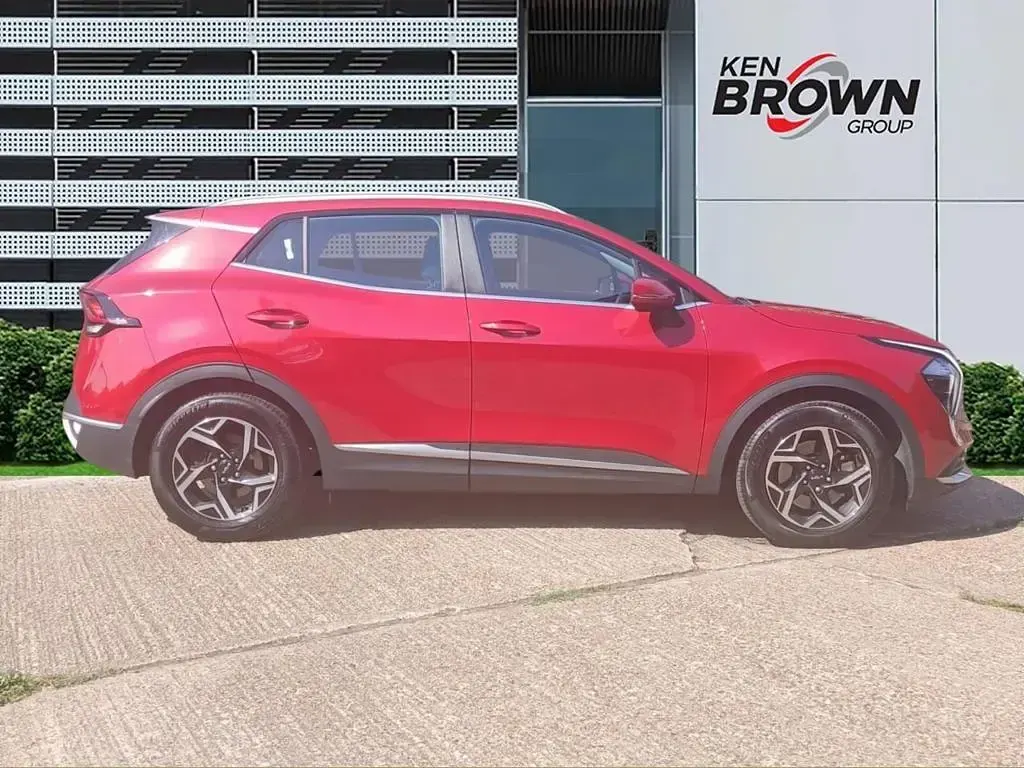 Used Kia Sportage 2025 Red SUV