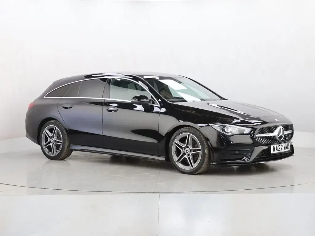 Used Mercedes CLA180 Shooting Brake AMG line 136 HP (100 kW) 2022 Black Estate