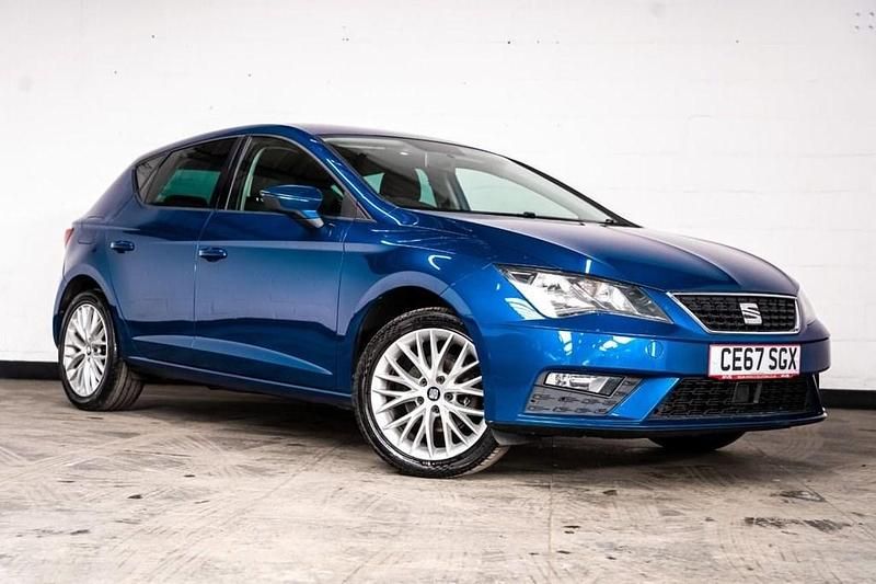 Begagnad Seat Leon SE Dynamic 110 HK (80 kW) 2017 Blå Halvkombi