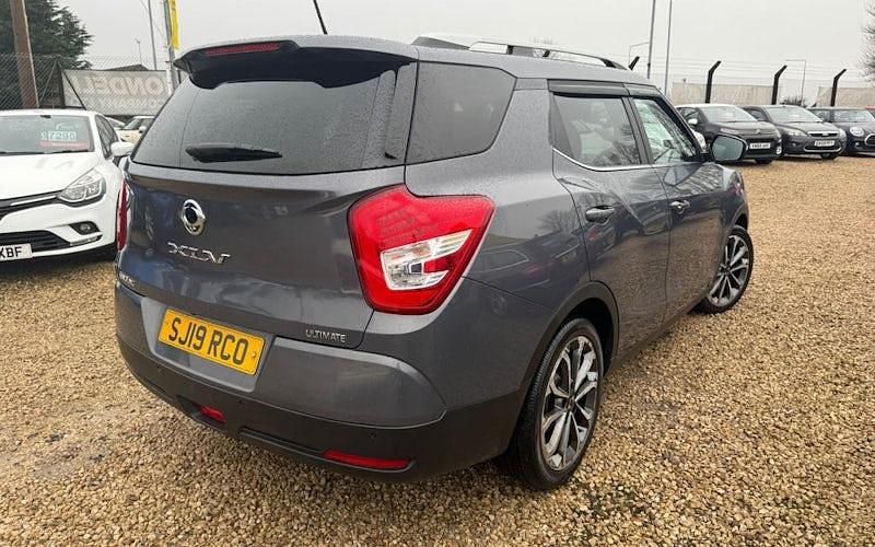 Used Ssangyong (KGM) Tivoli 128 HP (94 kW) 2019 SUV
