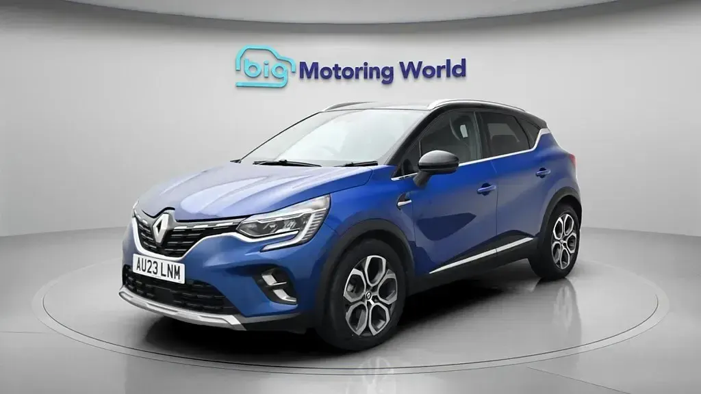 Used Renault Captur Techno 145 HP (106 kW) 2023 Blue SUV