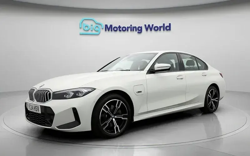 Usado BMW 330e M Sport 292 CV (214 kW) 2024 Blanco Berlina