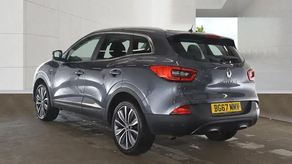 Usado Renault Kadjar Signature S 2017 Cinzento SUV