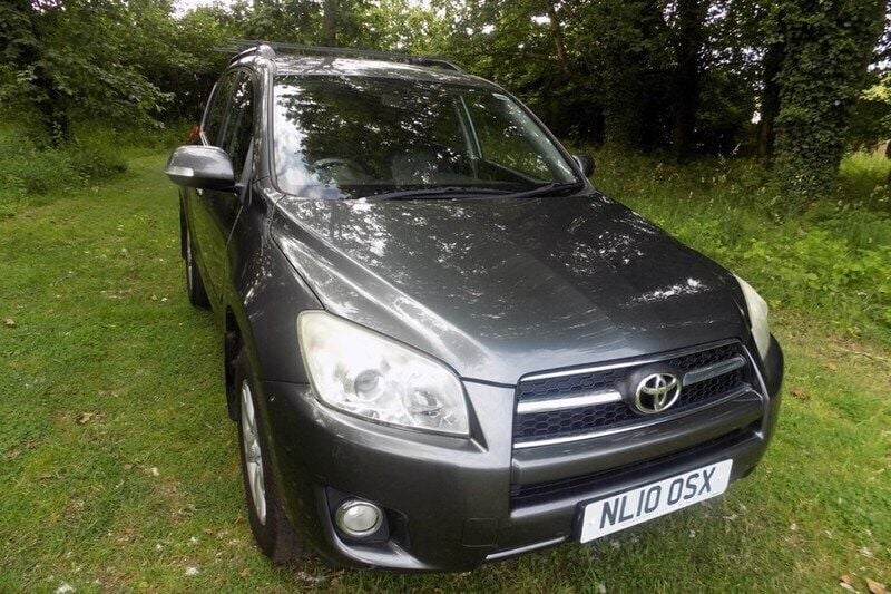 Grey Used 2010 Toyota RAV4 SUV | £3,495 (Good price) - Image 1/1