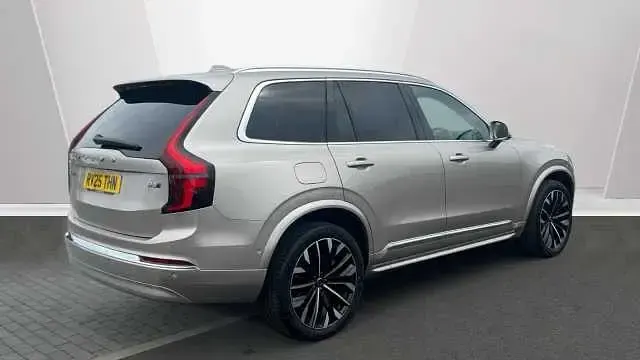 Gebraucht Volvo XC90 Ultra 247 PS (181 kW) 2025 Gold SUV