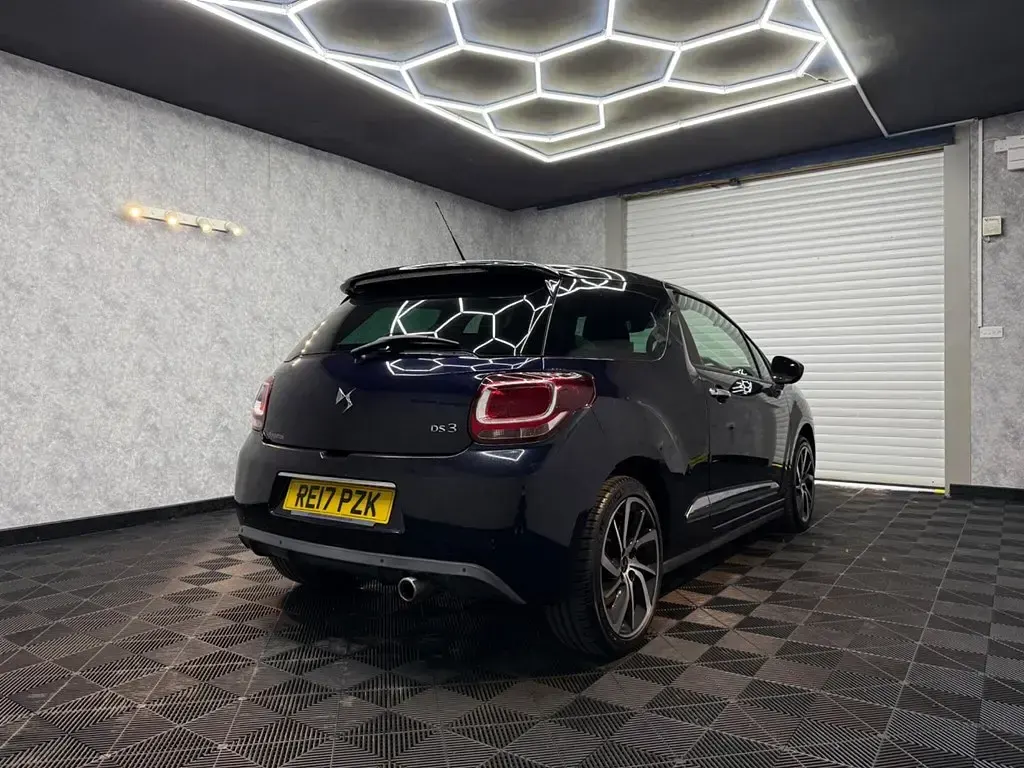 Used DS Automobiles DS3 Prestige 2017 Blue Hatchback