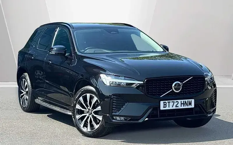 Używany Volvo XC60 Plus 197 KM (144 kW) 2023 SUV