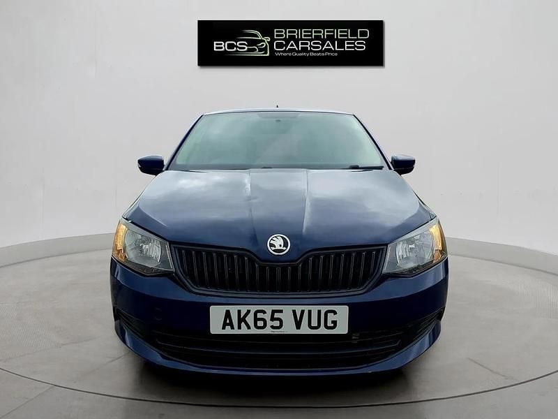 Used Skoda Fabia 60 HP (44 kW) 2015 Blue Hatchback