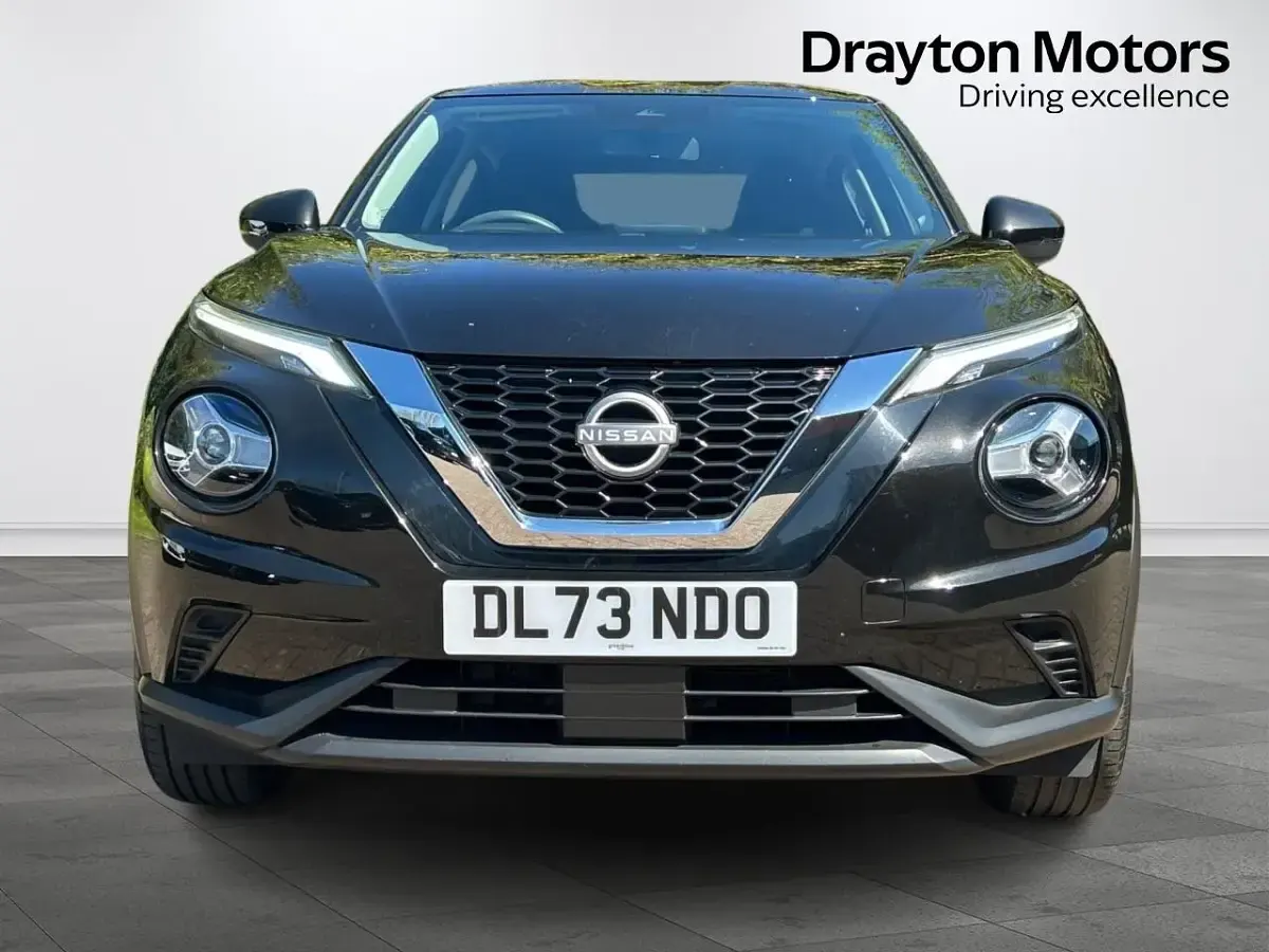 Used Nissan Juke Acenta 117 HP (86 kW) 2023 Black SUV