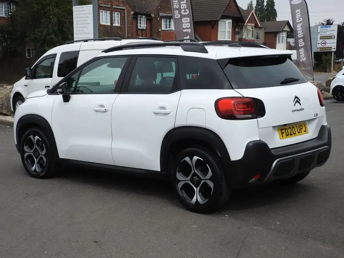 Used Citroën C3 Aircross Flair 110 HP (80 kW) 2020 White SUV