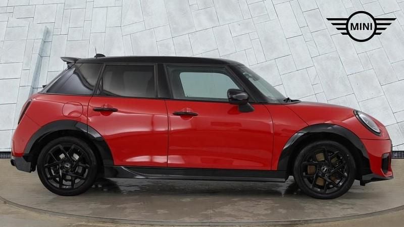 Used Mini Cooper S Hatch 201 HP (147 kW) 2025 Red Hatchback