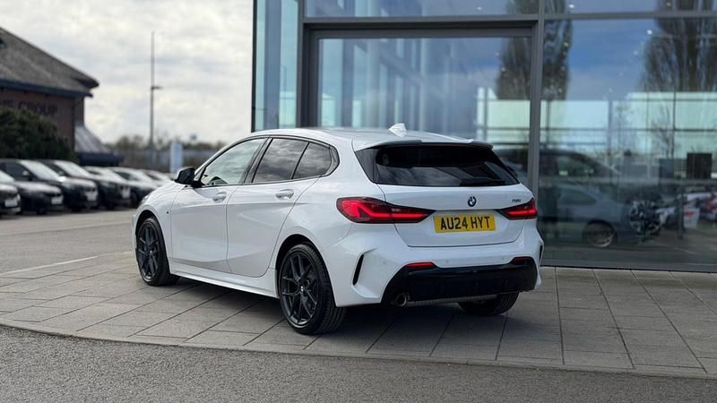 Used BMW 118 M Sport 134 HP (98 kW) 2024 White Hatchback