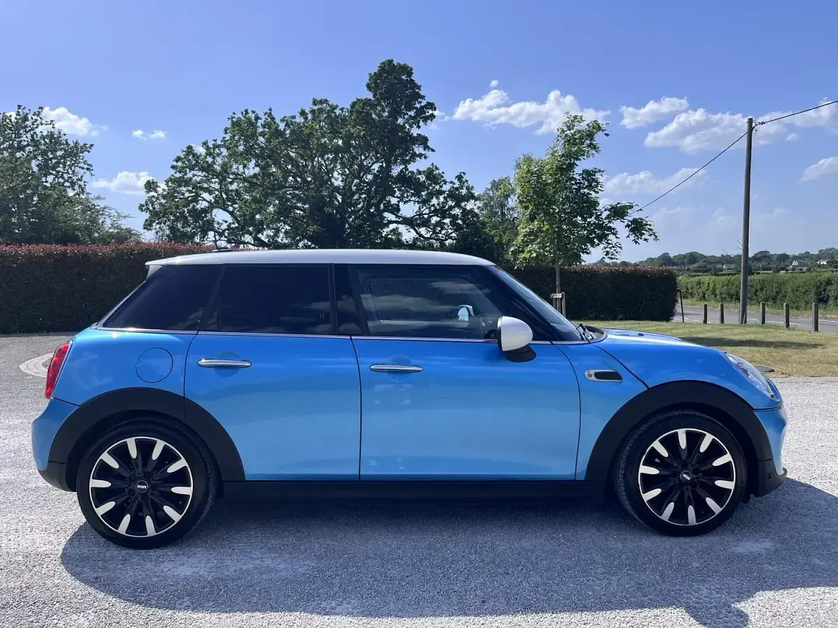 Used Mini Cooper Hatch 136 HP (100 kW) 2016 Blue Hatchback