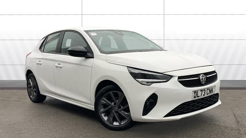 Used Vauxhall Corsa Design Edition 75 HP (55 kW) 2023 White Hatchback