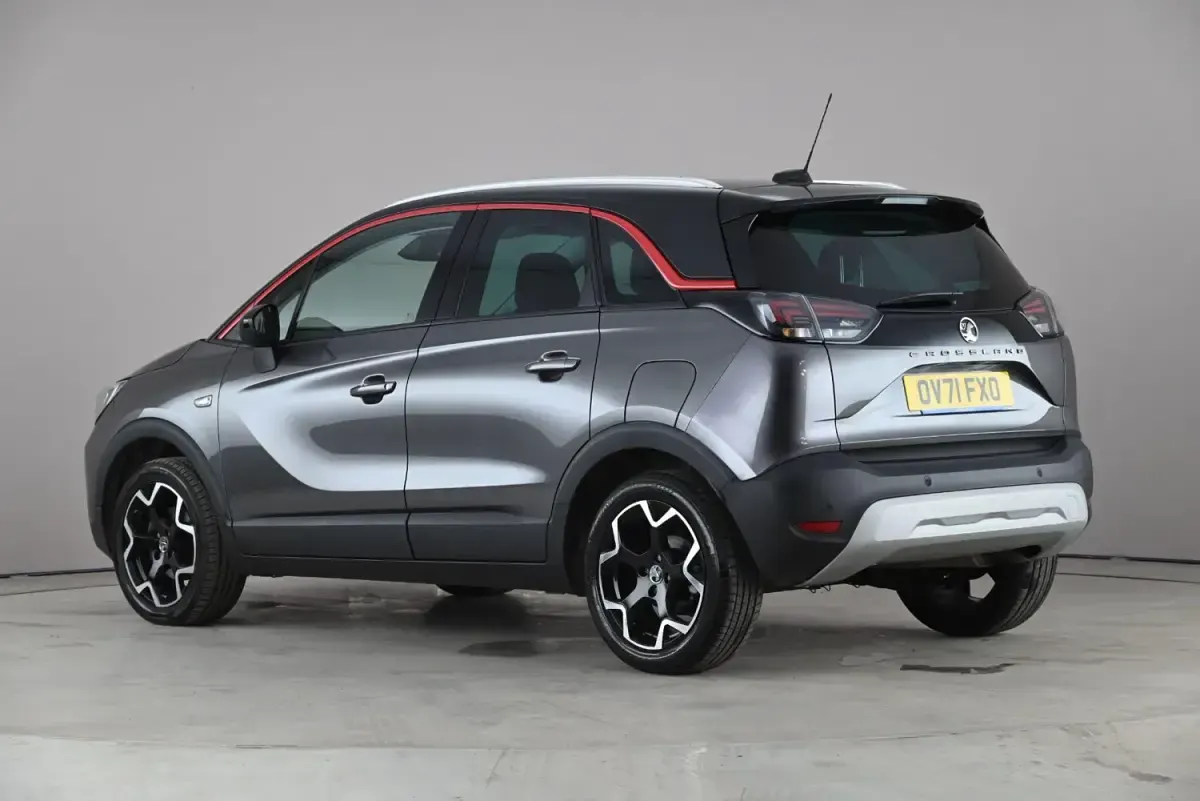 Used Vauxhall Crossland SRi 110 HP (80 kW) 2021 Grey SUV