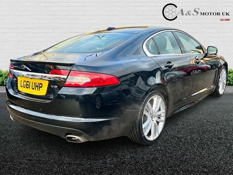 Used Jaguar XF Premium Luxury 380 HP (279 kW) 2011 Black Sedan