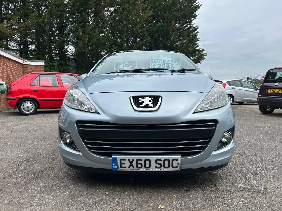 Used Peugeot 207 2010 Blue Hatchback