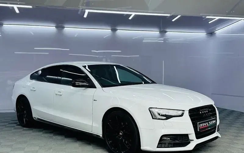 Used Audi A5 Sportback Black Edition 190 HP (139 kW) 2015 Hatchback