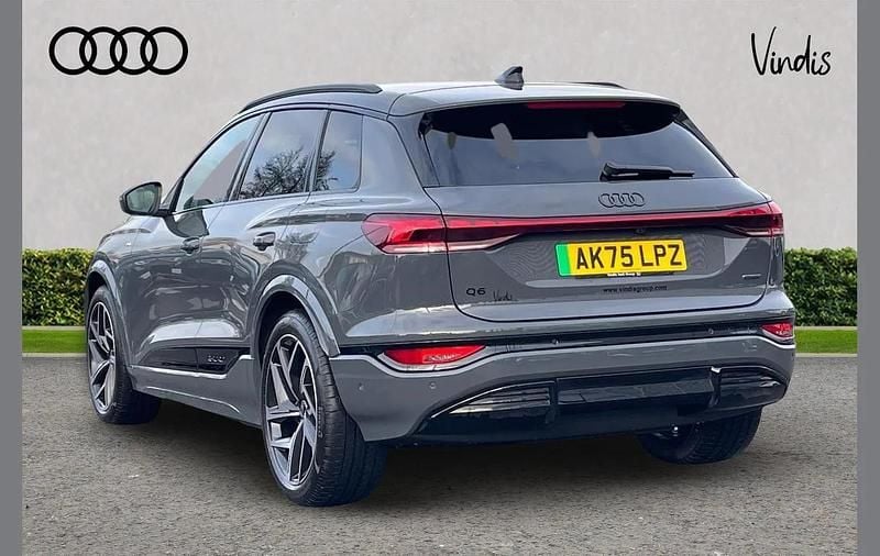 Used Audi Q6 e-tron Advanced 280 kW (382 HP) 2025 Grey SUV