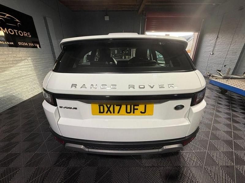 Used Land Rover Range Rover evoque SE 180 HP (132 kW) 2017 White SUV