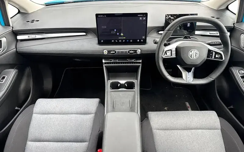 New MG MG4 EV 117 kW (160 HP) 2026 Blue Hatchback